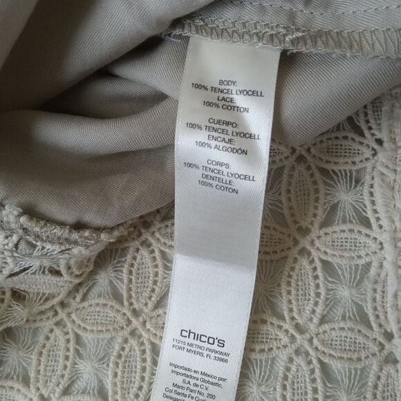Chico's Tan Khaki Lace Applique Back Lightweight Button Down Top Women's Medium - Picture 3 of 13